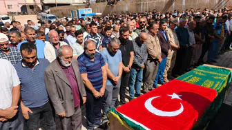 Girne Açıklarındaki Gemi Faciasında İkinci Acı: Demir Hatay'da Toprağa Verildi!