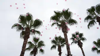 Kepez Belediyesi’nden Meme Kanseri Farkındalığına "Pembe Balonlu" Destek