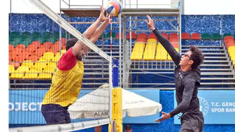 Alanya'da Dünya Plaj Voleybolu Heyecanı Başlıyor: 23 Ülkeden 128 Elit Sporcu