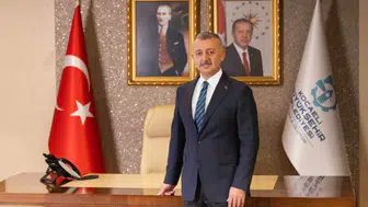 Kocaeli Büyükşehir Belediye Başkanı ve TBB Başkan Adayı Tahir Büyükakın Kimdir?