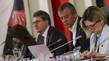 Özgür Özel Seçim İçin Tarih Verdi! CHP’de "Baskın Seçim" Alarmı