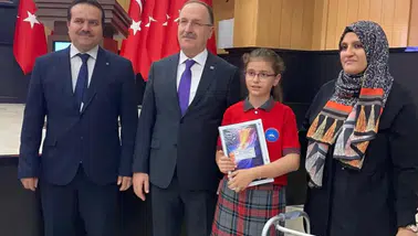 Antalya’nın En Çok Okuyan Öğrencisi Korkuteli’nden Çıktı