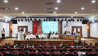 Konyaaltı Genç Zihinleri Ağırladı: ANTGİAD 7. Bilgi Yarışması Sona Erdi