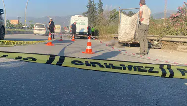 Hatay'da Can Pazarı: Motosiklet Sürücüsü Tırın Altında Can Verdi!