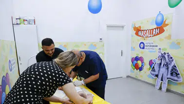 Kepez'deki Ücretsiz Sünnet Hizmeti Ailelerin Bütçesine Can Suyu Oldu