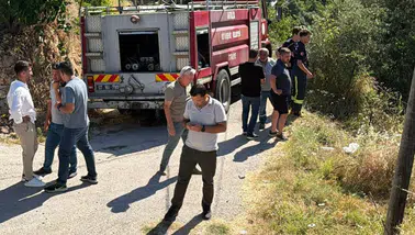 Alanya'da Zirai Alan Yandı! Havadan ve Karadan Müdahaleyle Söndürüldü