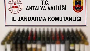 Alanya'da Kaçak Alkol Operasyonu: 108 Litre İçki Ele Geçirildi