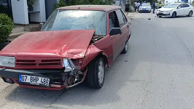 Side Kavşağındaki İhmal Pahalıya Patladı! Çarpışma Anı Kamerada