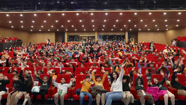 Mersin Şehir Tiyatrosu’ndan Rekor Sezon! 45 Bini Aşkın Seyirciyle Perdeleri Kapattı