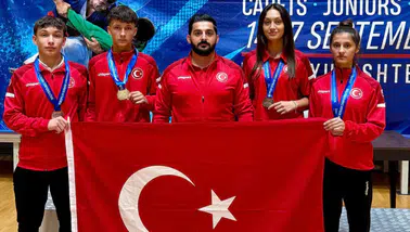 Burdurlu Sporculardan Kuraş Avrupa Şampiyonası'nda 4 Madalya