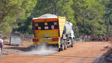Alanya'nın Keşefli Mahallesi'nde 2 Bin 200 Metrelik Yol Asfaltlandı
