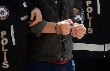 Hatay'da Şebeke Operasyonu! Esnafı Haraca, Kadınları Fuhşa Zorlayan Çete Çökertildi!