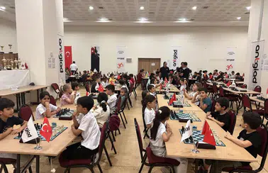 ANTGİAD Turnuvasına Yoğun İlgi! Geleceğin Satranç Ustaları Yarıştı