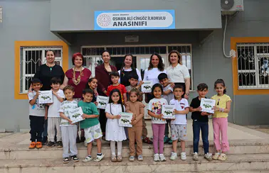 Antalyalı Minikler İpekböceği Yetiştirecek!