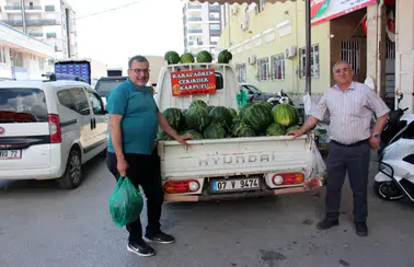 Antalya’nın Efsane Karpuzunu Bilen Fiyatını Bile Sormuyor!