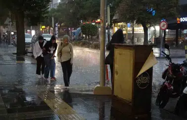 Burdur Valiliği Vatandaşları Uyardı! Fırtına ve Sağanak Etkili Olacak