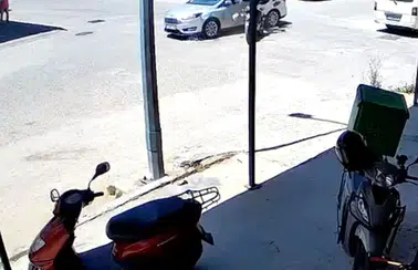 Manavgat'ta Kazada Motosiklette Bulunan 2 Kişi Ölümden Döndü