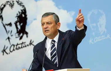 Özgür Özel’den Siyasi Tarihe Geçecek Rest: "Yapsınlar Baskın Seçimi Bekliyoruz”