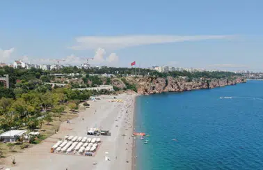 Antalya’da Dumansız Plaj Uygulamasına Vatandaşlardan Tam Destek