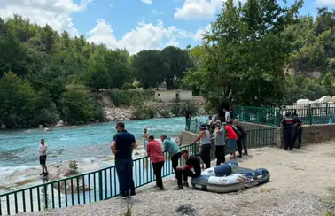 Manavgat'ta Çaya Serinlemek İçin Giren Genç Akıntıya Kapıldı