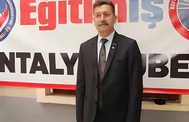 Antalya Eğitim-İş'ten Torba Yasa Tepkisi: "Atatürk İlkesi Pazarlık Olamaz!"