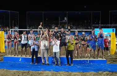 Alanya'daki Plaj Voleybolu Nefes Kesti! Kızılkule'nin 800. Yılına Özel Kupa