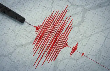Akdeniz'de 4.1 Büyüklüğünde Deprem: Datça Açıkları Yine Sarsıldı!