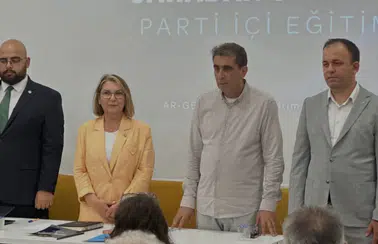 İYİ Parti Antalya’da "Sahadan Sandığa" Eğitim Seferberliği