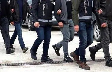 Mersin'de 'Kopya Site' Operasyonu: 4 Dolandırıcı Kıskıvrak Yakalandı!
