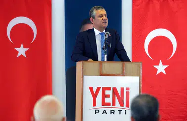 Özgür Özel Liderliğindeki YENİ Parti'den Bağış Kampanyası