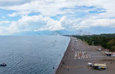 Antalya'da Deniz Suyu Sıcaklığı Havayı Geride Bıraktı!