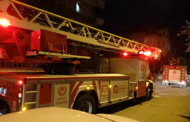 Antalya'da Kayıp Oğlu İçin İstanbul'a Giden Babanın Evinde Yangın!