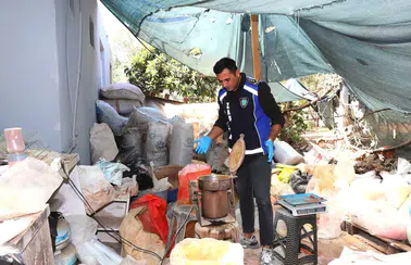 Aksu'da Merdiven Altı Baharat Operasyonu: Binlerce Pakete El Konuldu