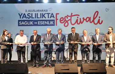 Antalya'da Sağlık ve Esenlik Festivali Kapılarını Açtı