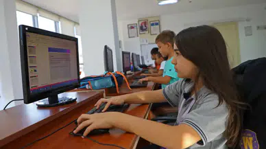 Antalya’da Binlerce Öğrenciye Eğitim Şansı!