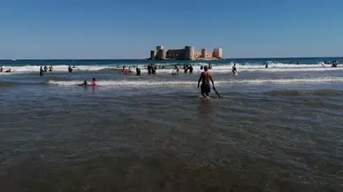 Mersin’in Gözbebeği Kızkalesi’ne Eylülde Ziyaretçi Akını Devam Ediyor