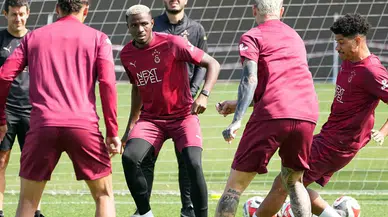 Victor Osimhen Sahalara Dönüyor