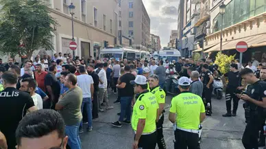 Adana Kiremithane’de Dolmuşçular Yolu Trafiğe Kapattı!