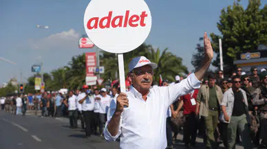 CEM TOKER: “Adalet, anayasaya saygı ile başlar”