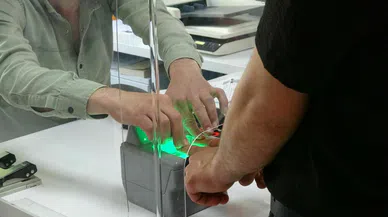 Sınav günü kimliğini kaybeden öğrenciler zamanla yarıştı