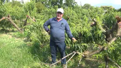 ''Biz çiftçilere kimse yardımcı olmuyor''