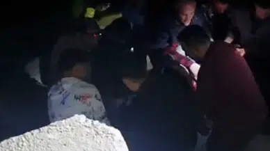 Hatay’da Kayalıklardan Denize Düşen Genç Kız Ağır Yaralandı!