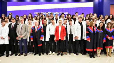 MAKÜ’de Beyaz Önlük Heyecanı: Geleceğin Diş Hekimleri