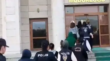 Hatay’da Masaj Salonu Baskını: Gizli Bölmeden 9 Kadın Çıktı!