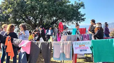 Antalya’da Para Geçmeyen Şenlik: Eskiyi Getir, Yeniyi Götür!