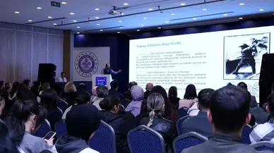 MAKÜ’de Yapay Zeka Zirvesi: Çarpıcı Uyarılar Yapıldı!