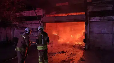Hatay’da Sabaha Karşı Korku Dolu Anlar: İş Yeri Küle Döndü!