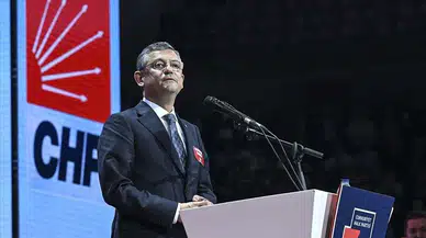 Özgür Özel’den Asgari Ücrete Sert Tepki: “2026 Sefalet Yılı Olacak”