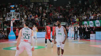 Vitto Brown, 1 yıl daha Pınar Karşıyaka’da