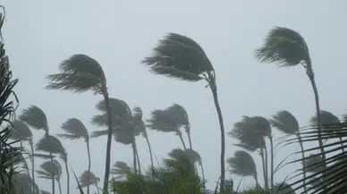 Yarın Antalya Açıklarında Fırtına Bekleniyor